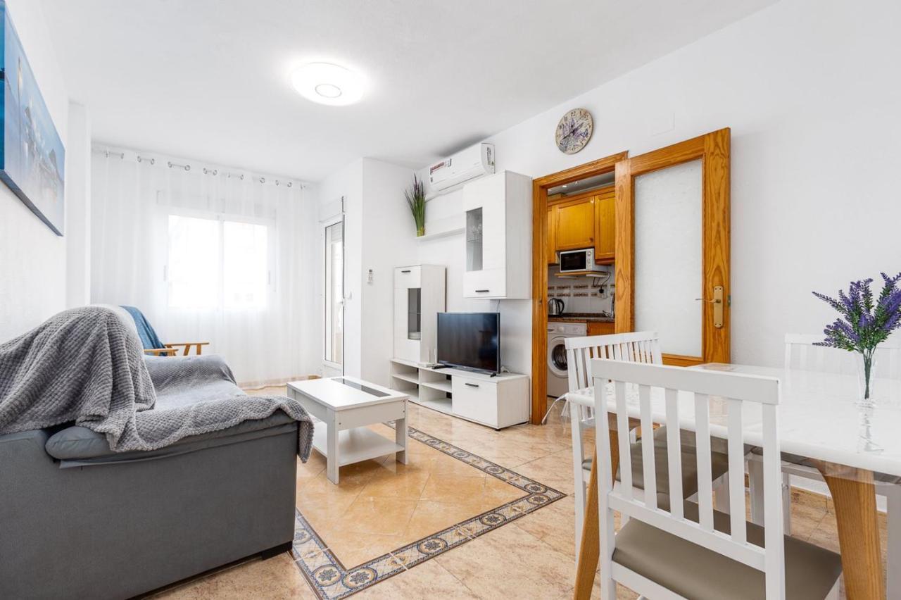 Сomfortable Apartament Caballero De Rodas Торевиеха Екстериор снимка
